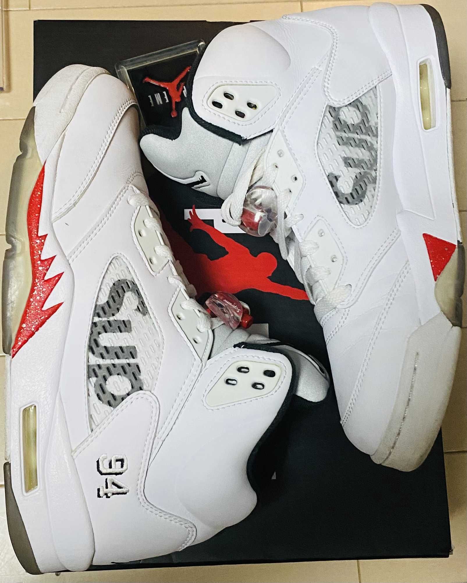 Supreme × Nike Air Jordan 5 Retro "White"