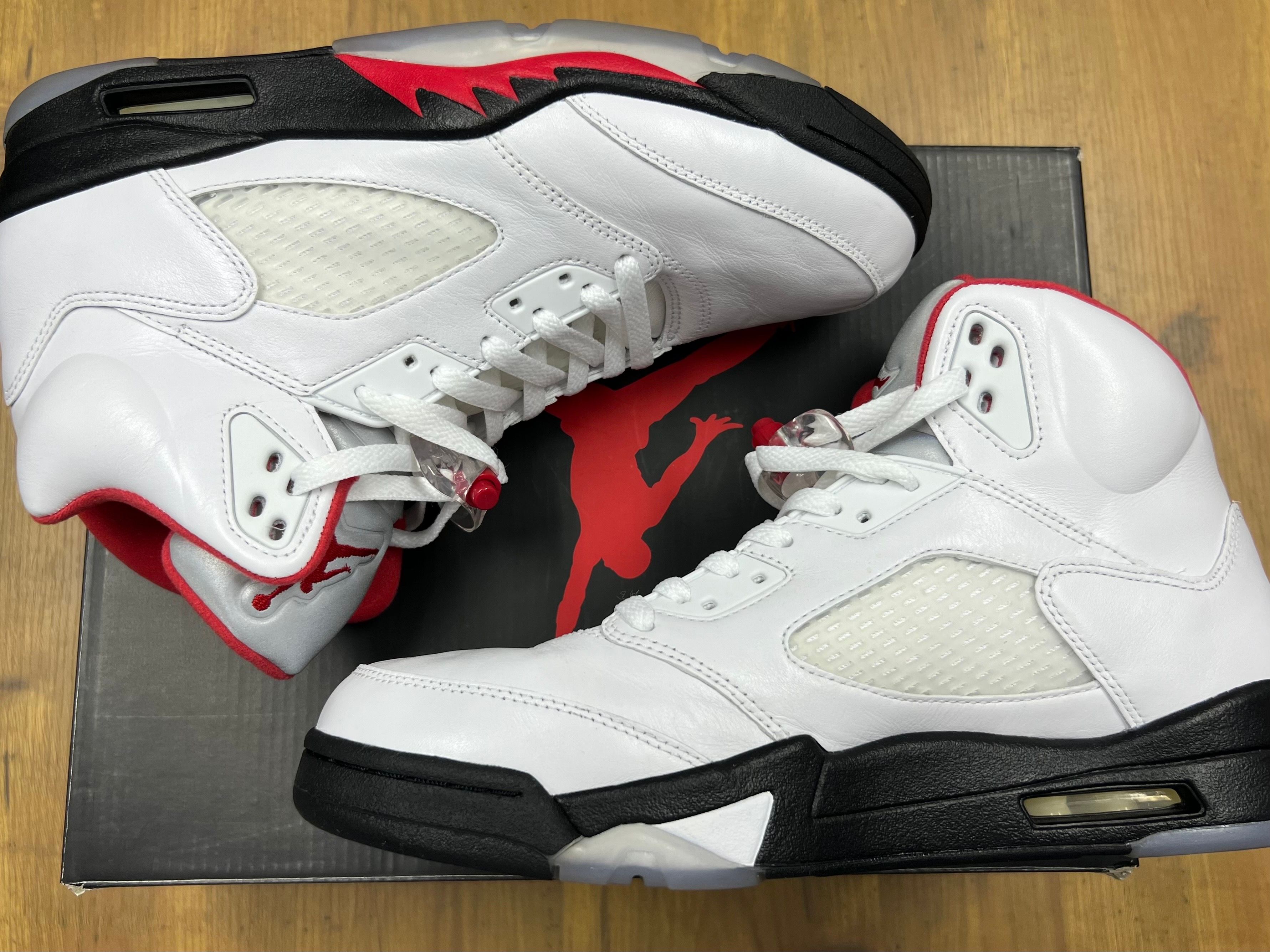 Nike Air Jordan 5 Retro "Fire Red" (2020)