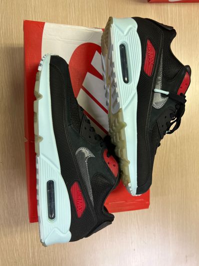 NIKE AIR MAX 90 PREMIUM VINYL
