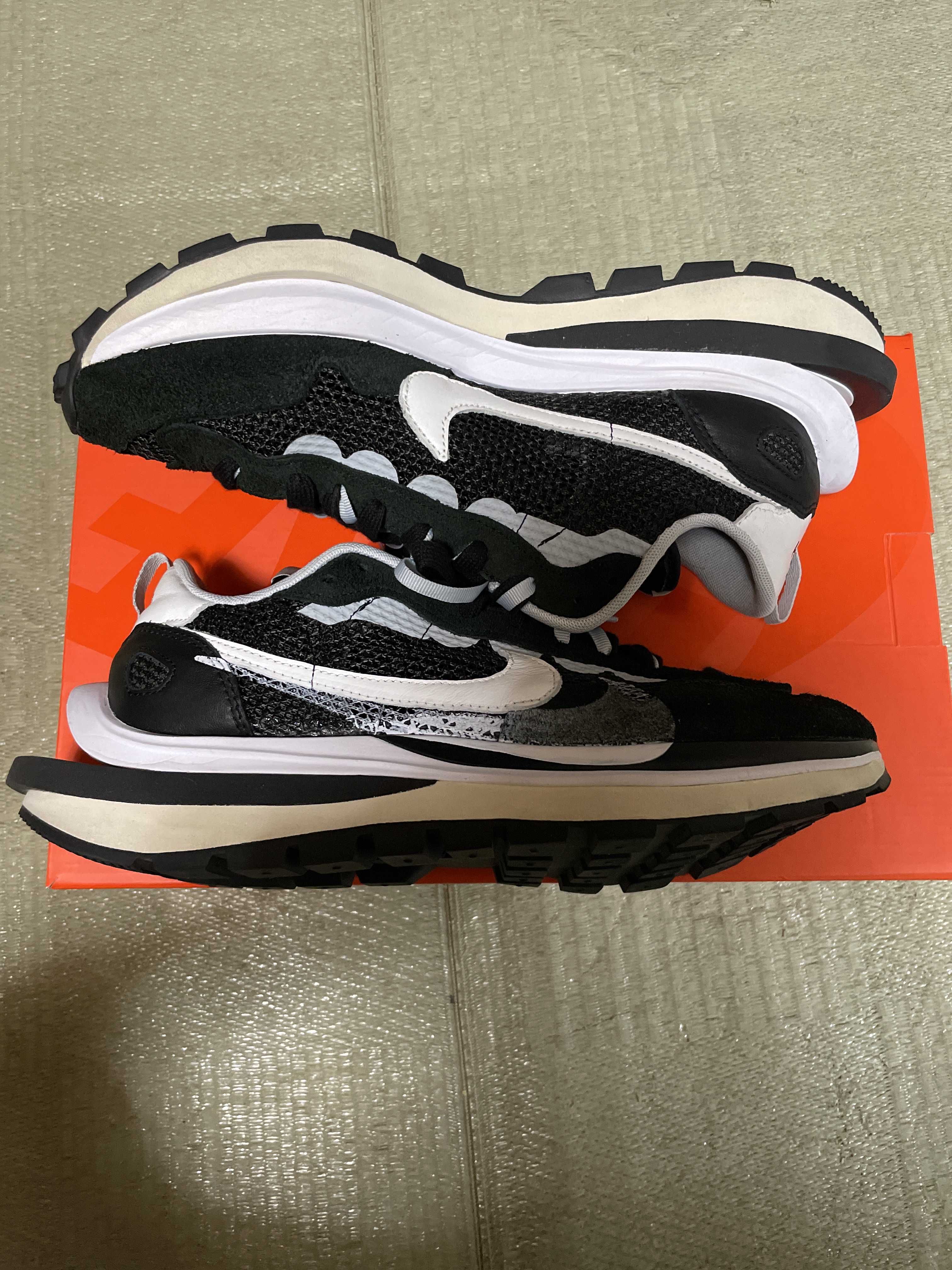 sacai × Nike Vapor Waffle "Black and White"