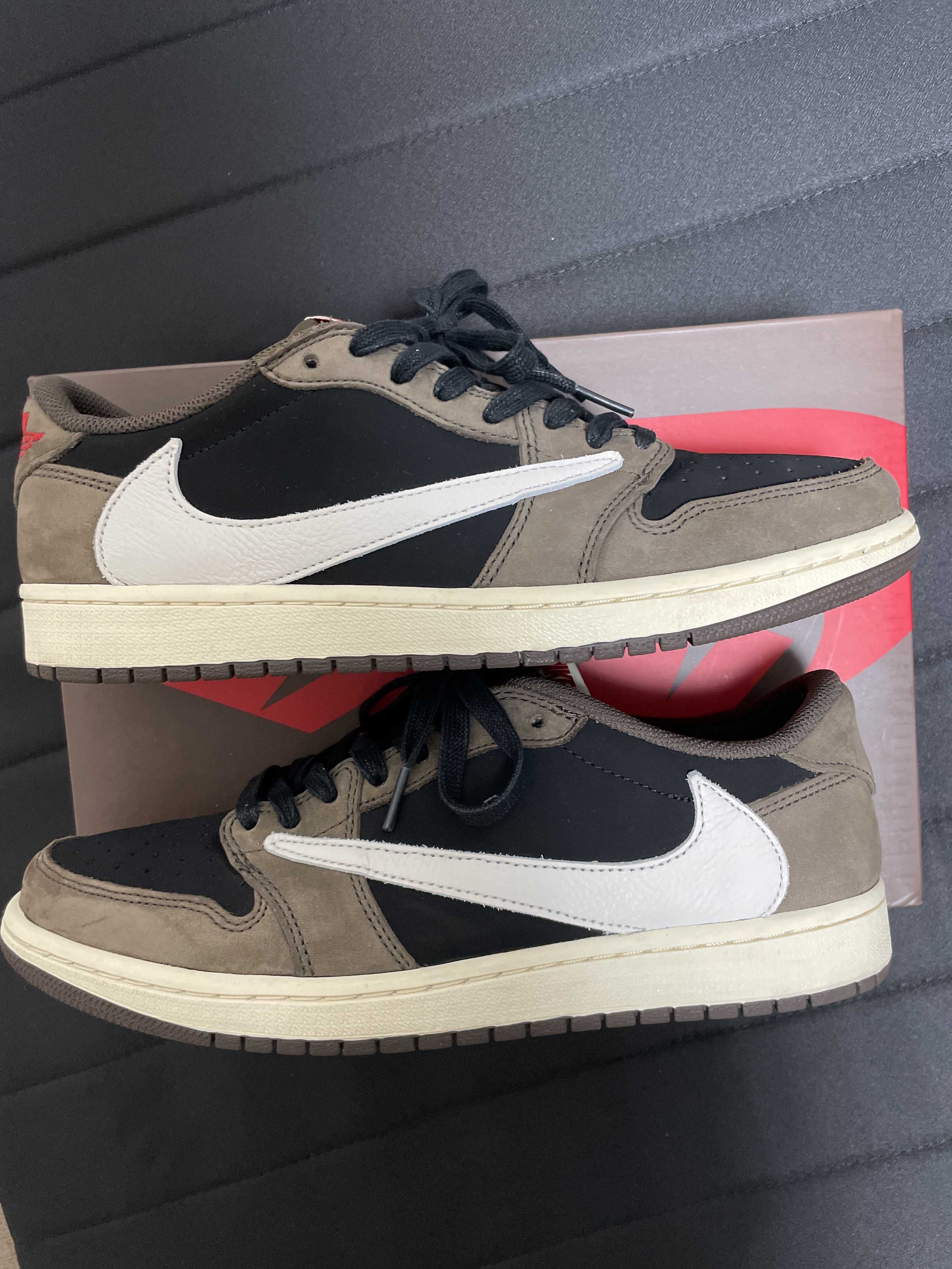 Travis Scott × Nike Air Jordan 1 Low OG SP-T  "Black/Dark Mocha"