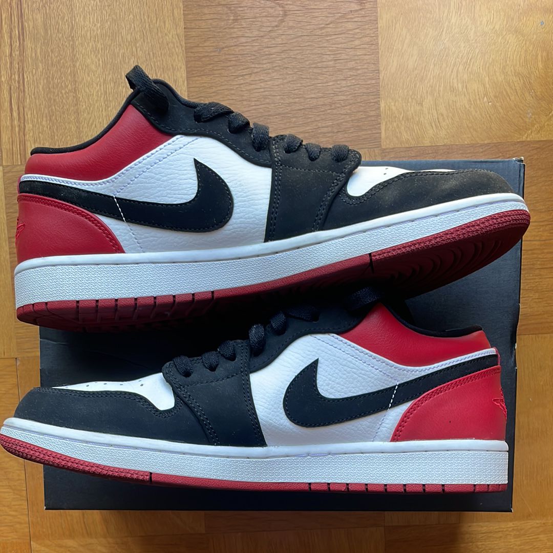Nike Air Jordan 1 Low "Black Toe"