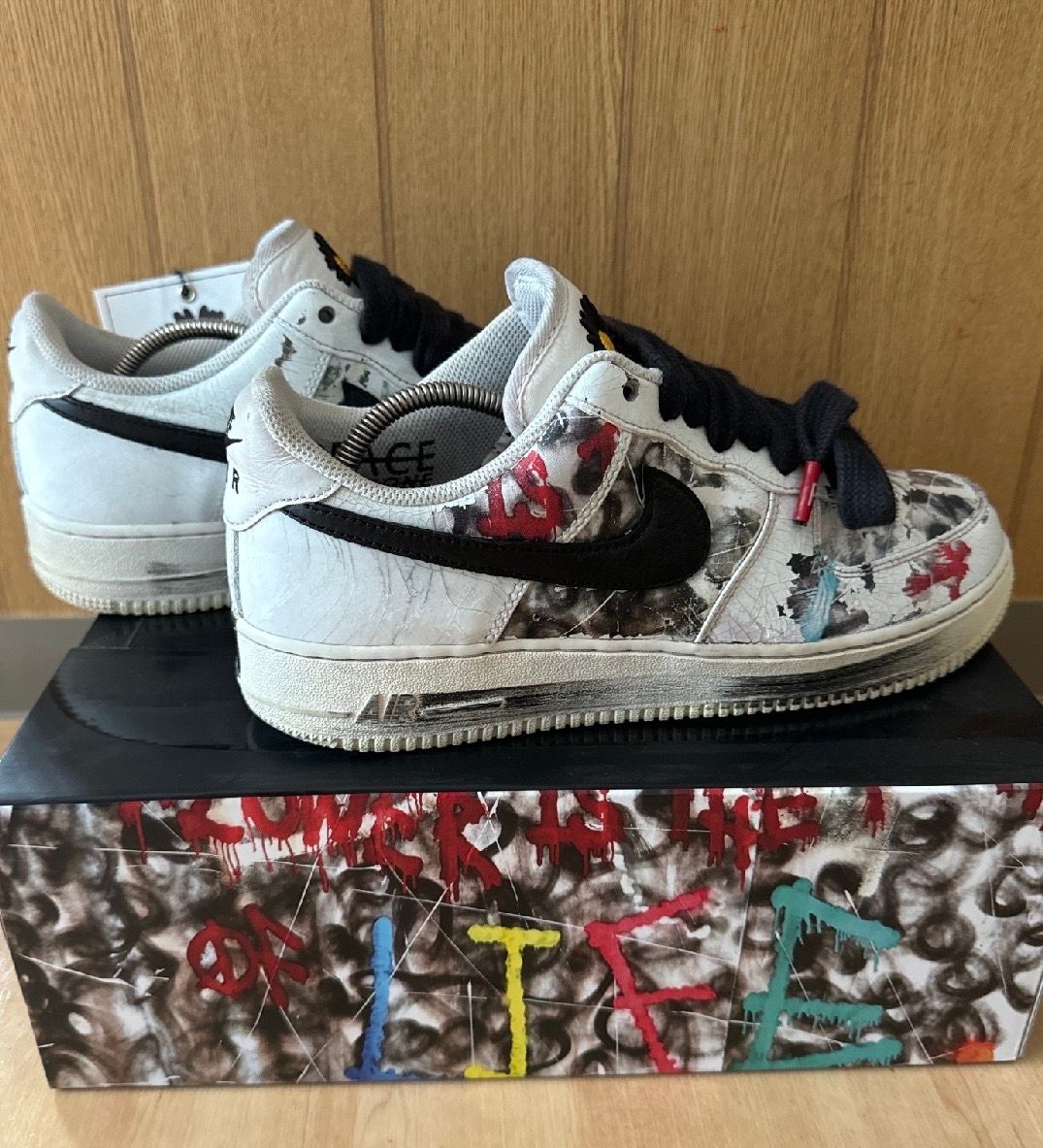 PEACEMINUSONE × Nike Air Force 1 Low "Para-noise/White/Black" / G-DRAGON
