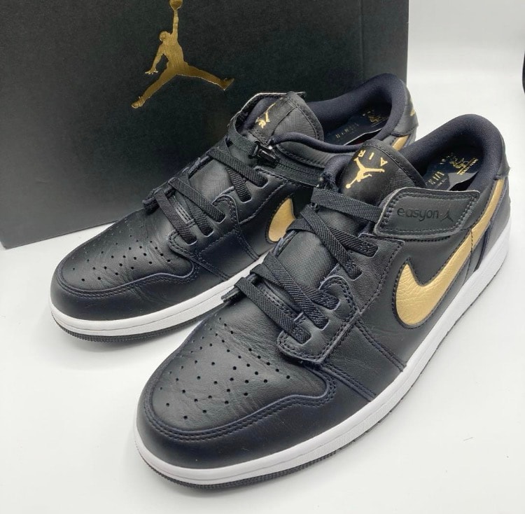 Nike Air Jordan 1 Low FlyEase "Black/White/Metallic Gold"