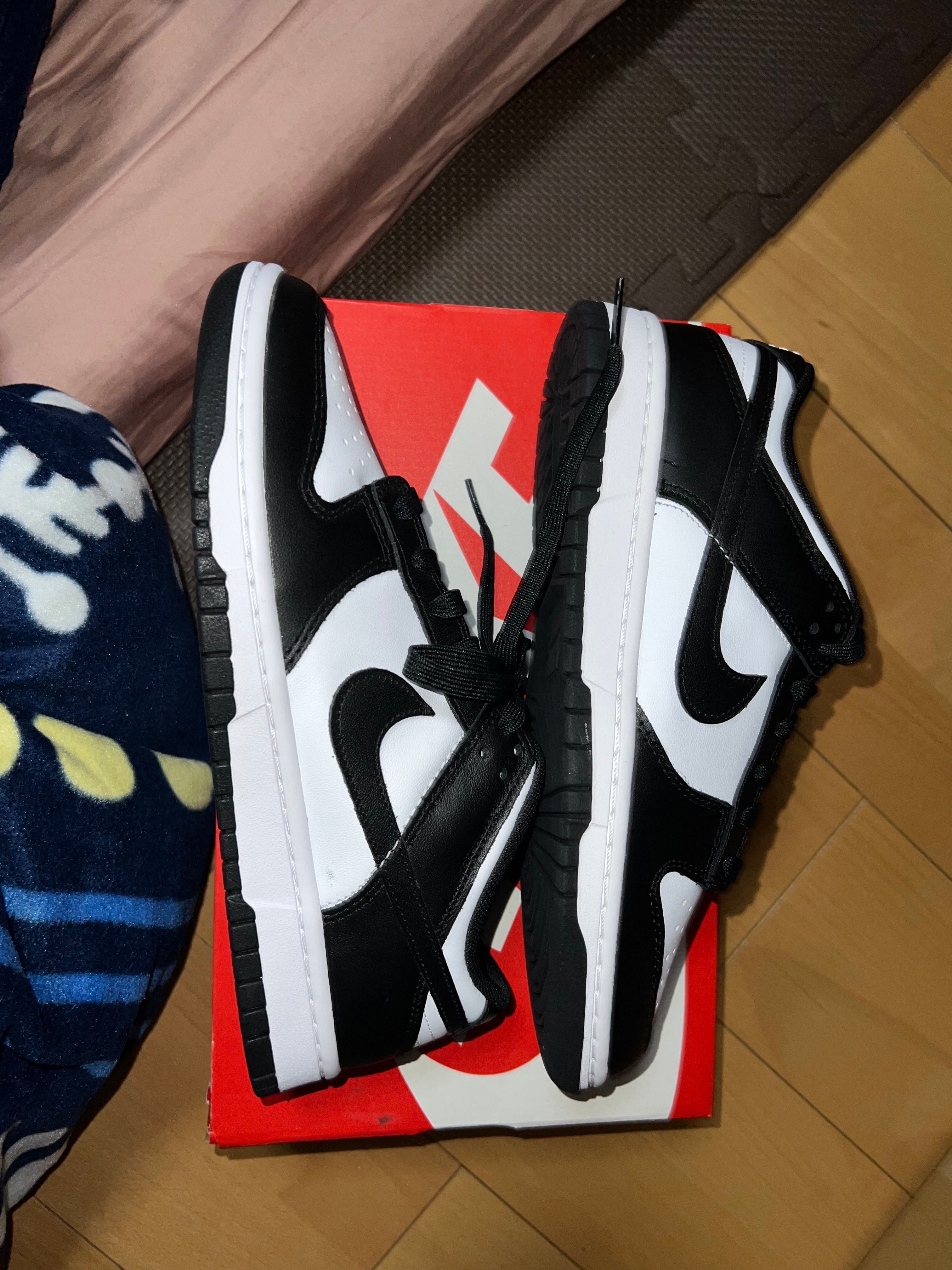 Nike Dunk Low Retro "Panda/White/Black"