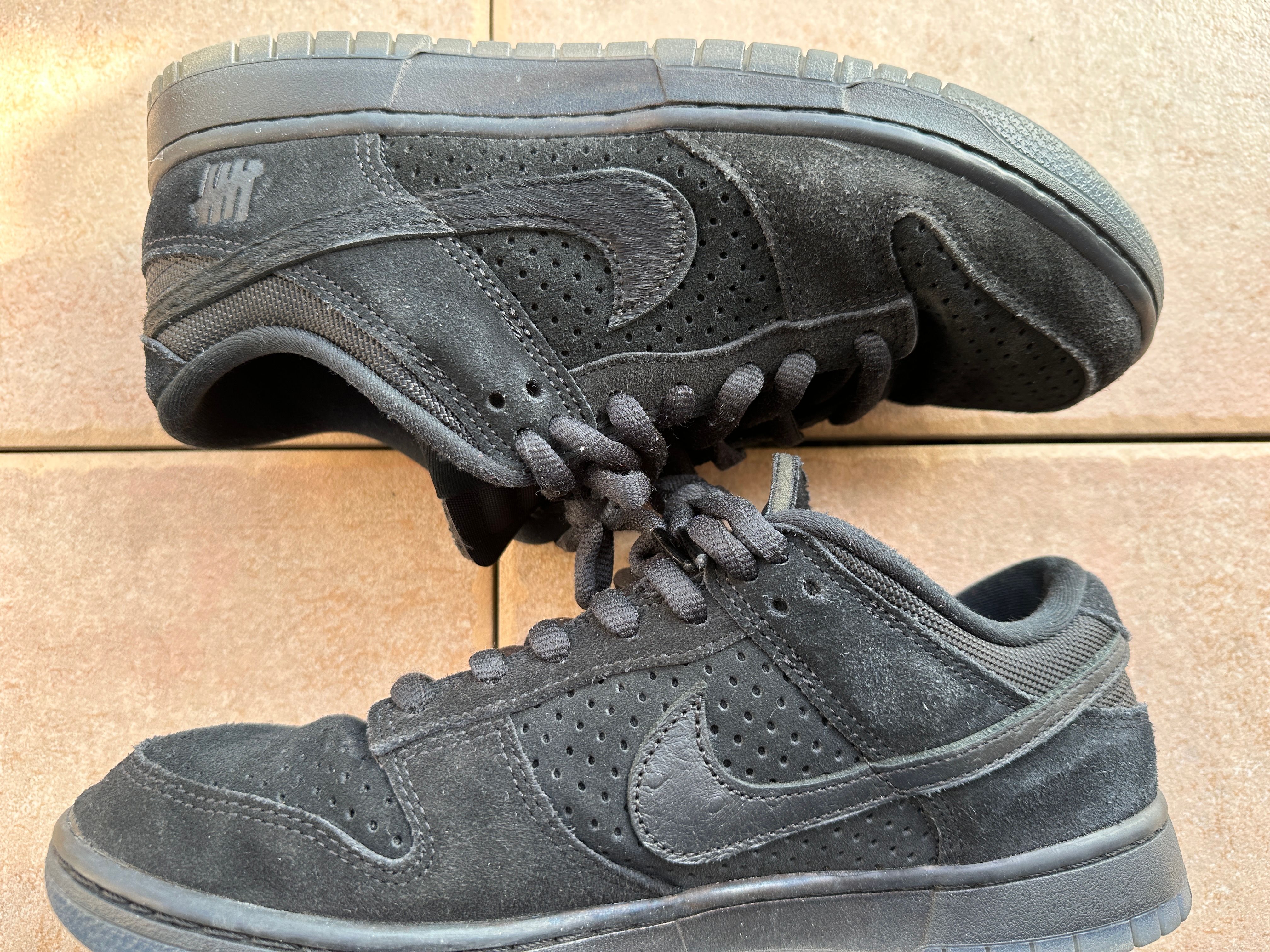 UNDEFEATED × Nike Dunk Low SP "5 ON IT"