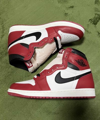 Nike Air Jordan 1 High OG "Lost & Found/Chicago"