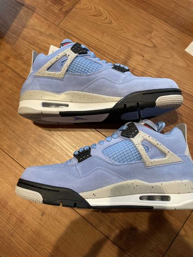 Nike Air Jordan 4 "University Blue"