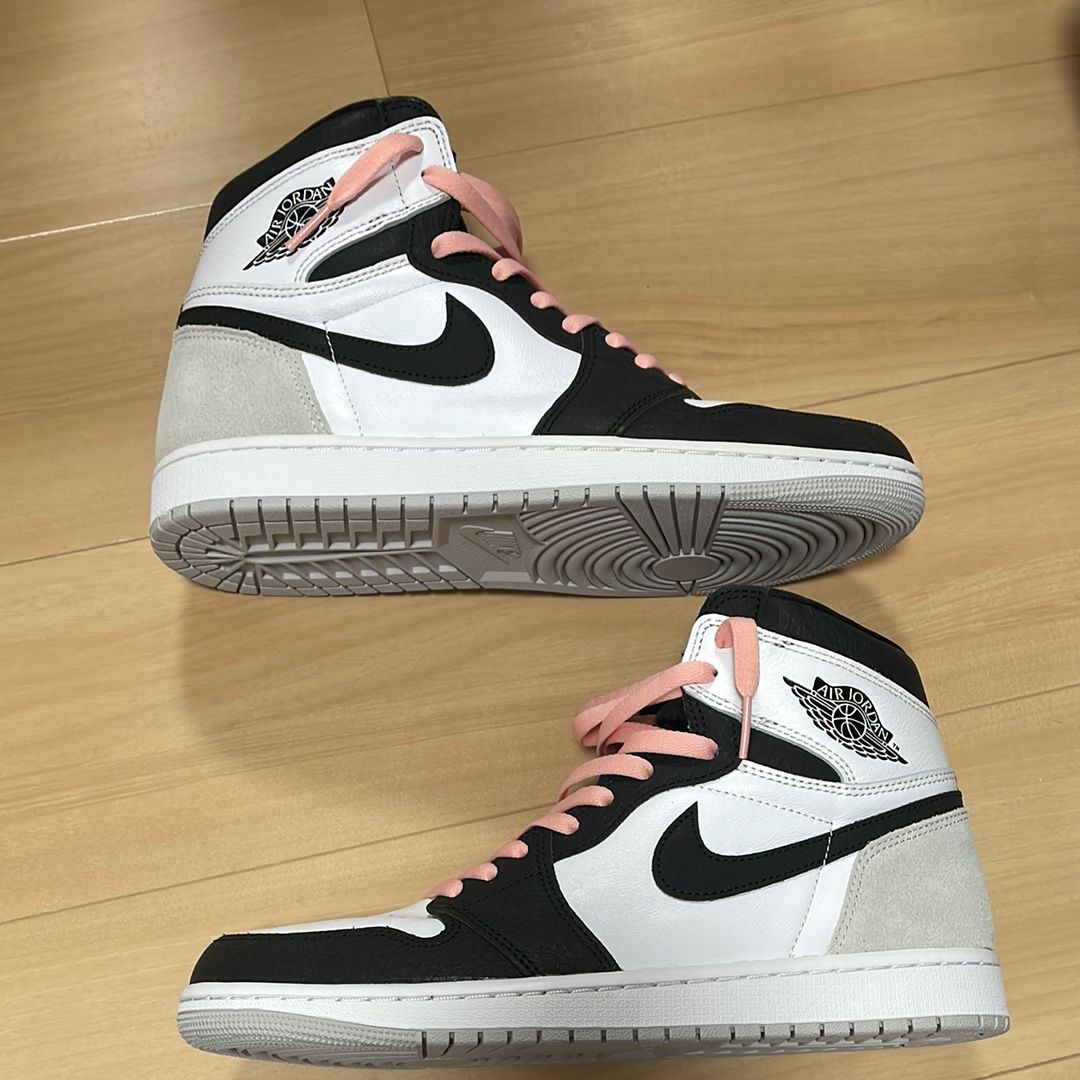 Nike Air Jordan 1 High OG "Bleached Coral"