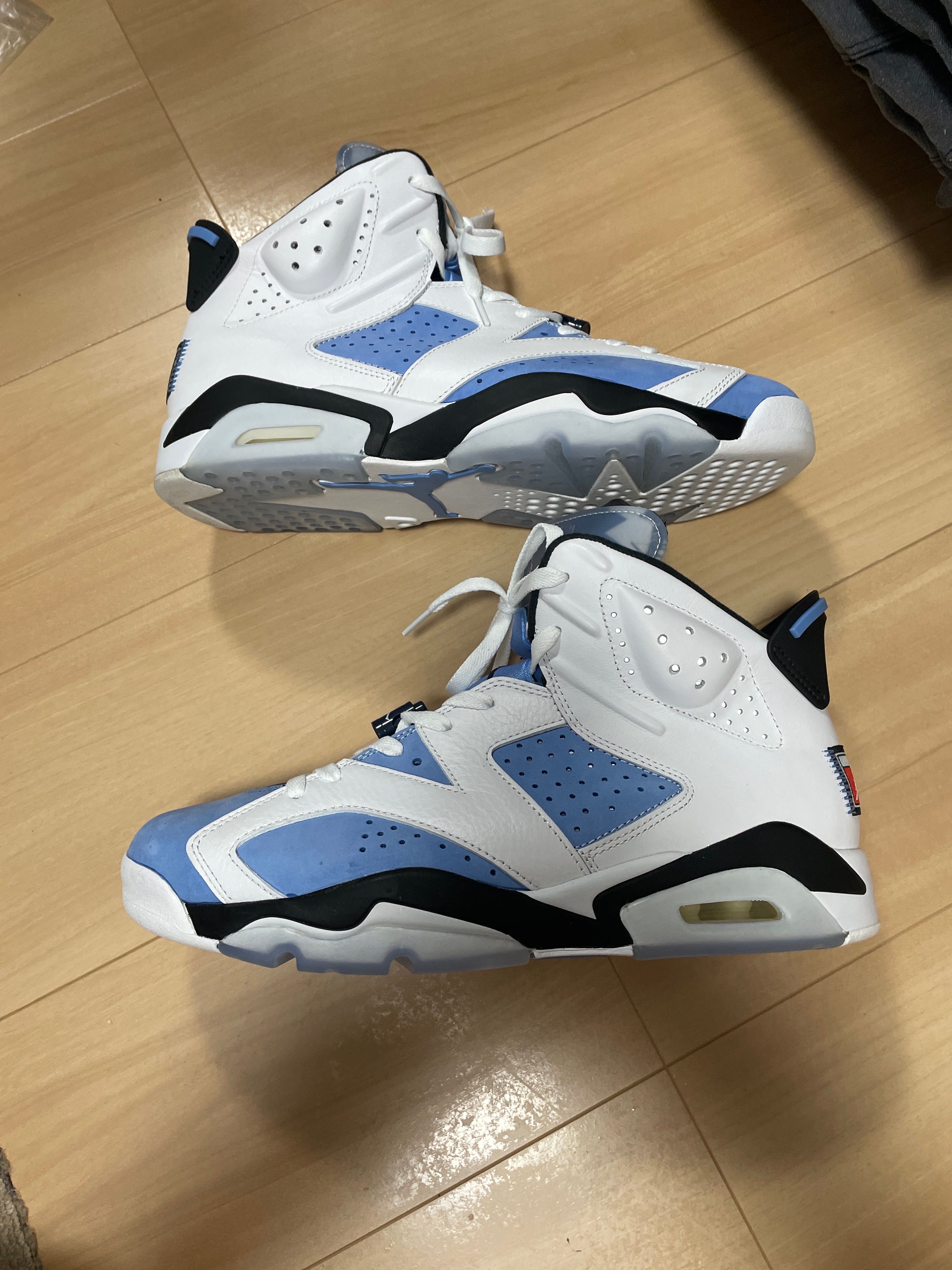 Nike Air Jordan 6 "UNC"