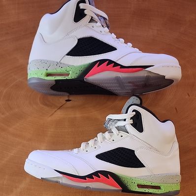 NIKE AIR JORDAN 5 RETRO POISON GREEN