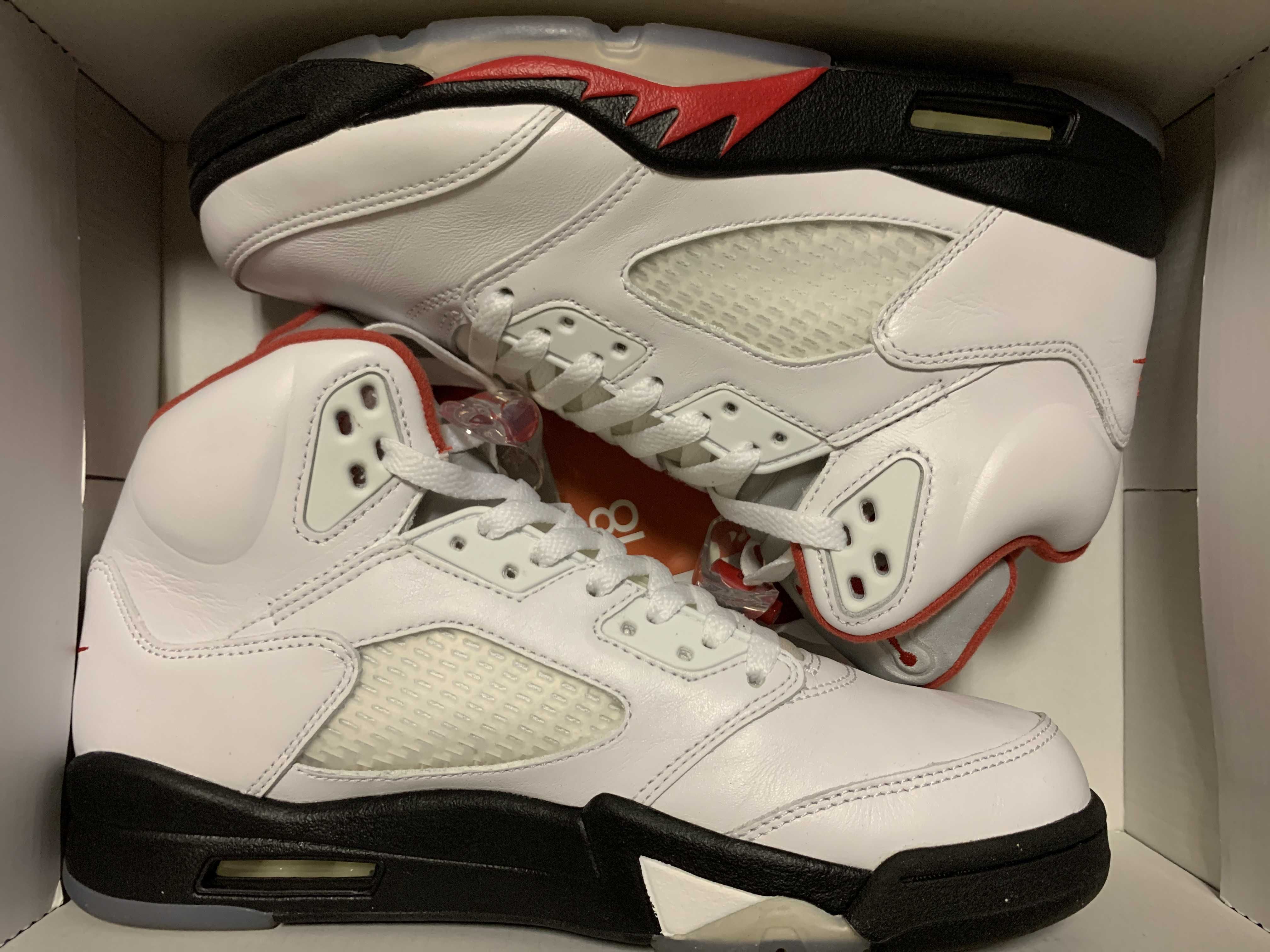 Nike Air Jordan 5 Retro "Fire Red" (2020)