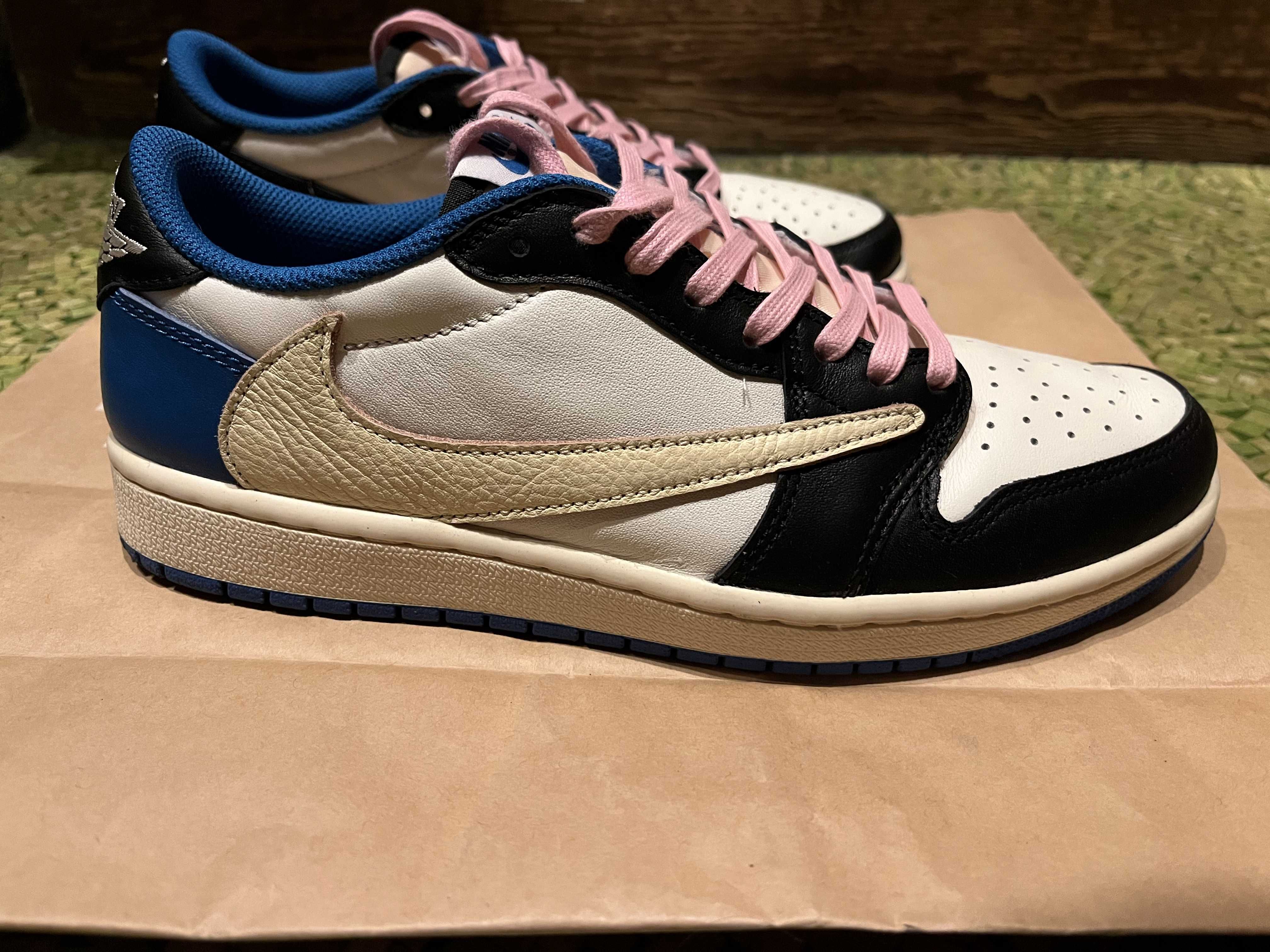 Travis Scott × fragment design × Nike Air Jordan 1 Low OG SP "Military Blue"