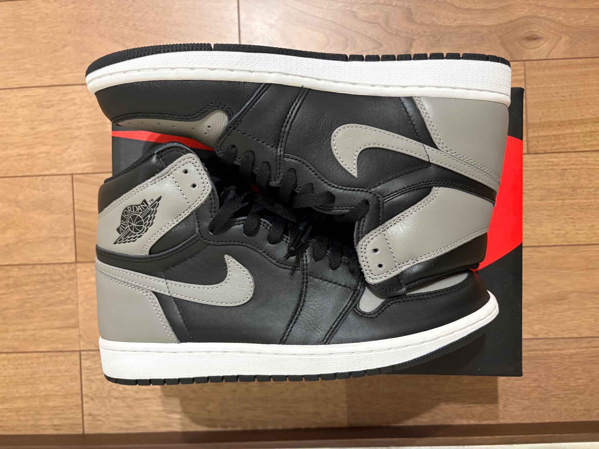 Nike Air Jordan 1 Retro High OG "Shadow" (2018)