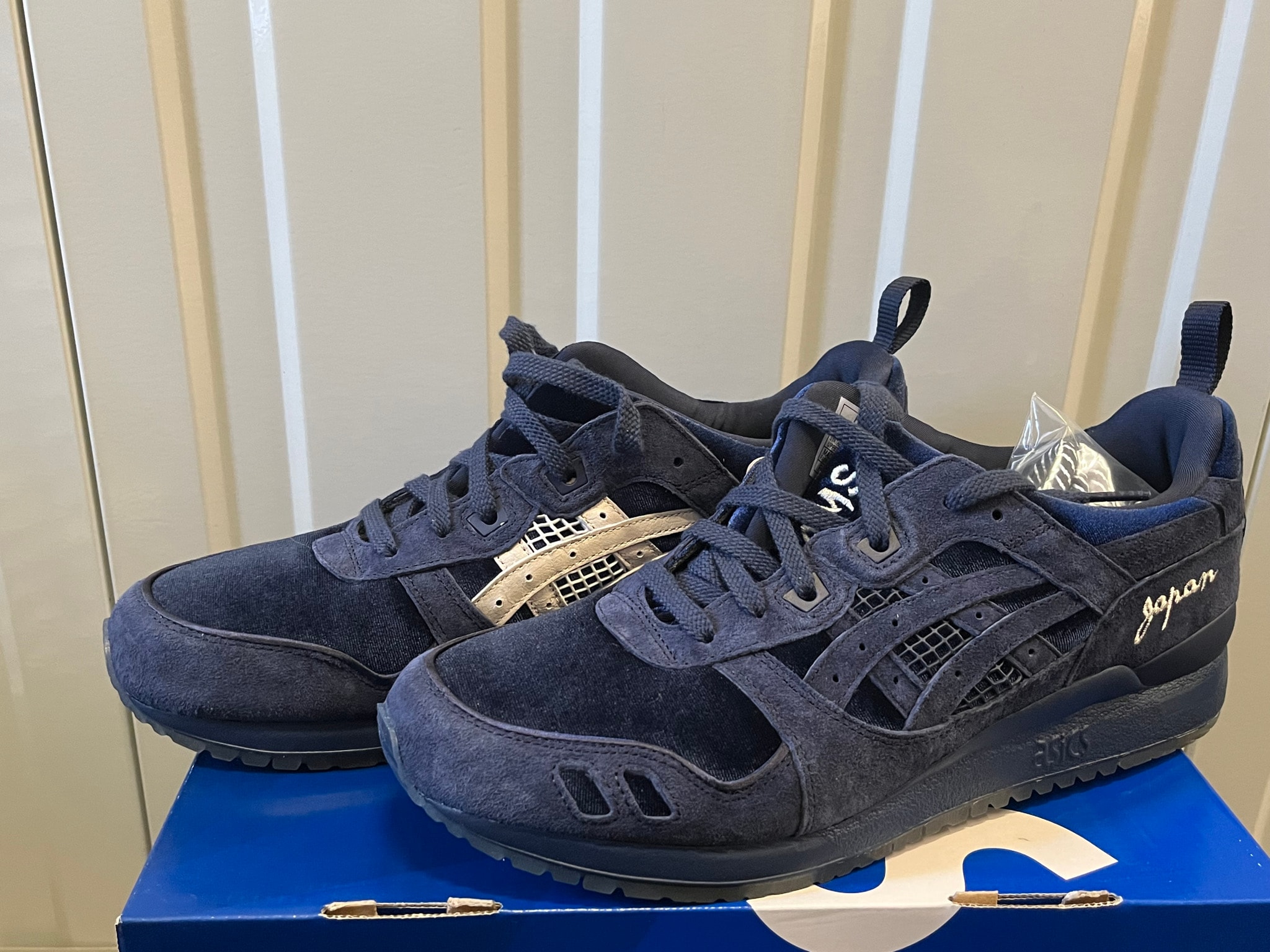 Beams × Mita Sneakers × Asics Tiger Gel-Lyte 3 Souvenir Jacket "Navy"
