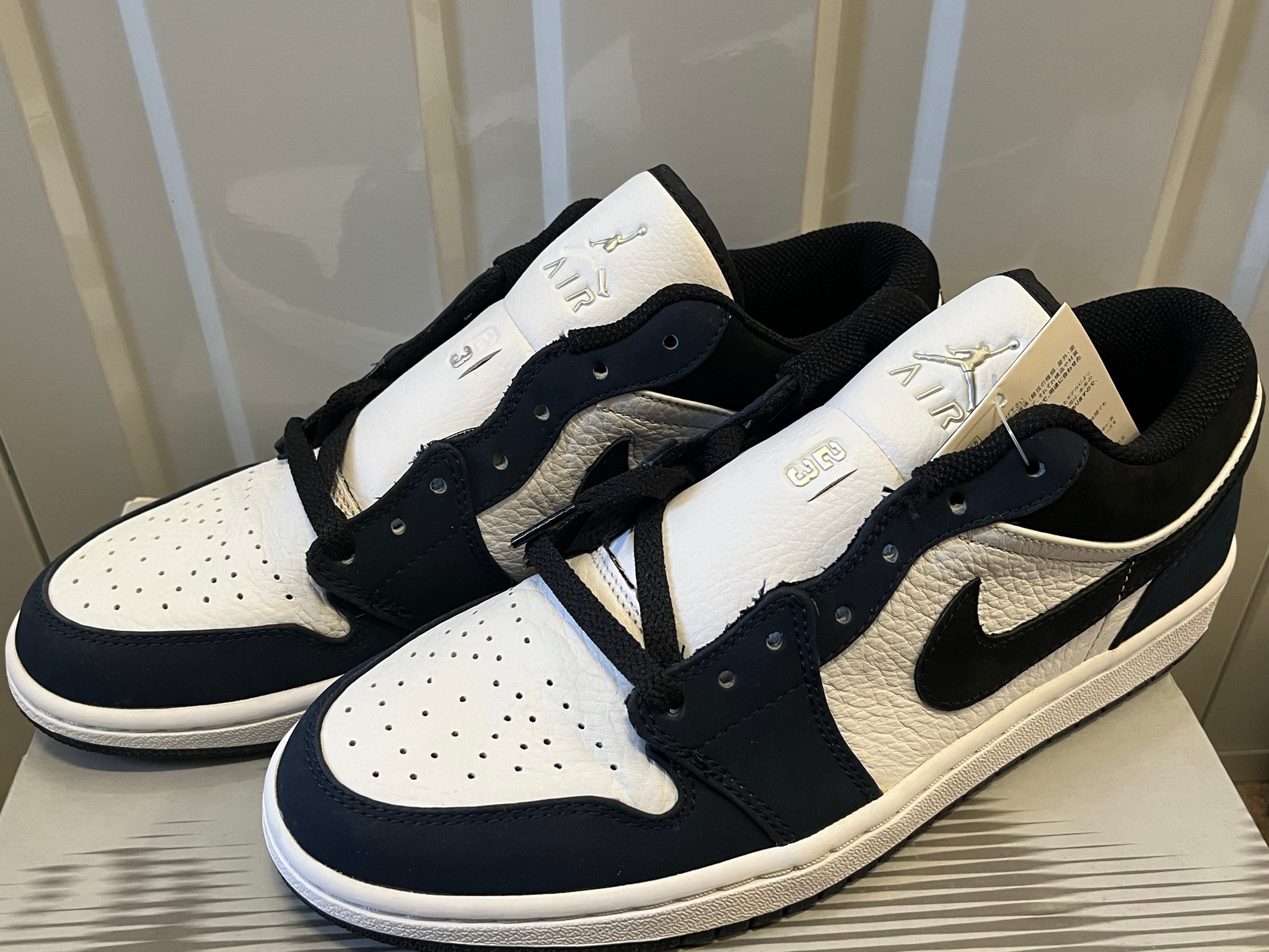 Nike Air Jordan 1 RETRO Low "White/Midnight Navy"