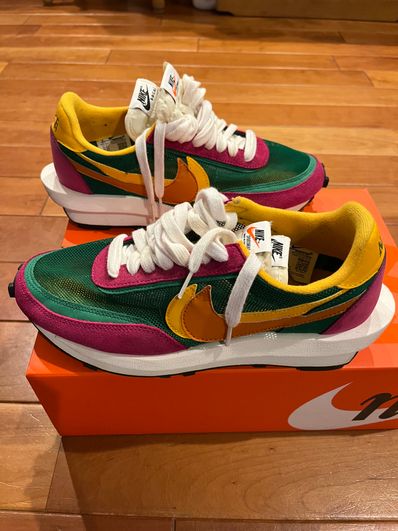 sacai × NIKE LDV WAFFLE "PINE GREEN"