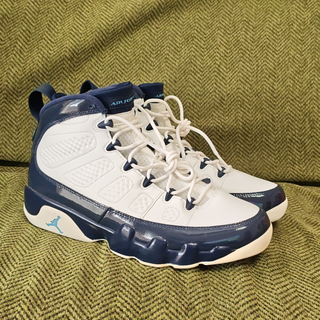 Nike Air Jordan 9 "University Blue"