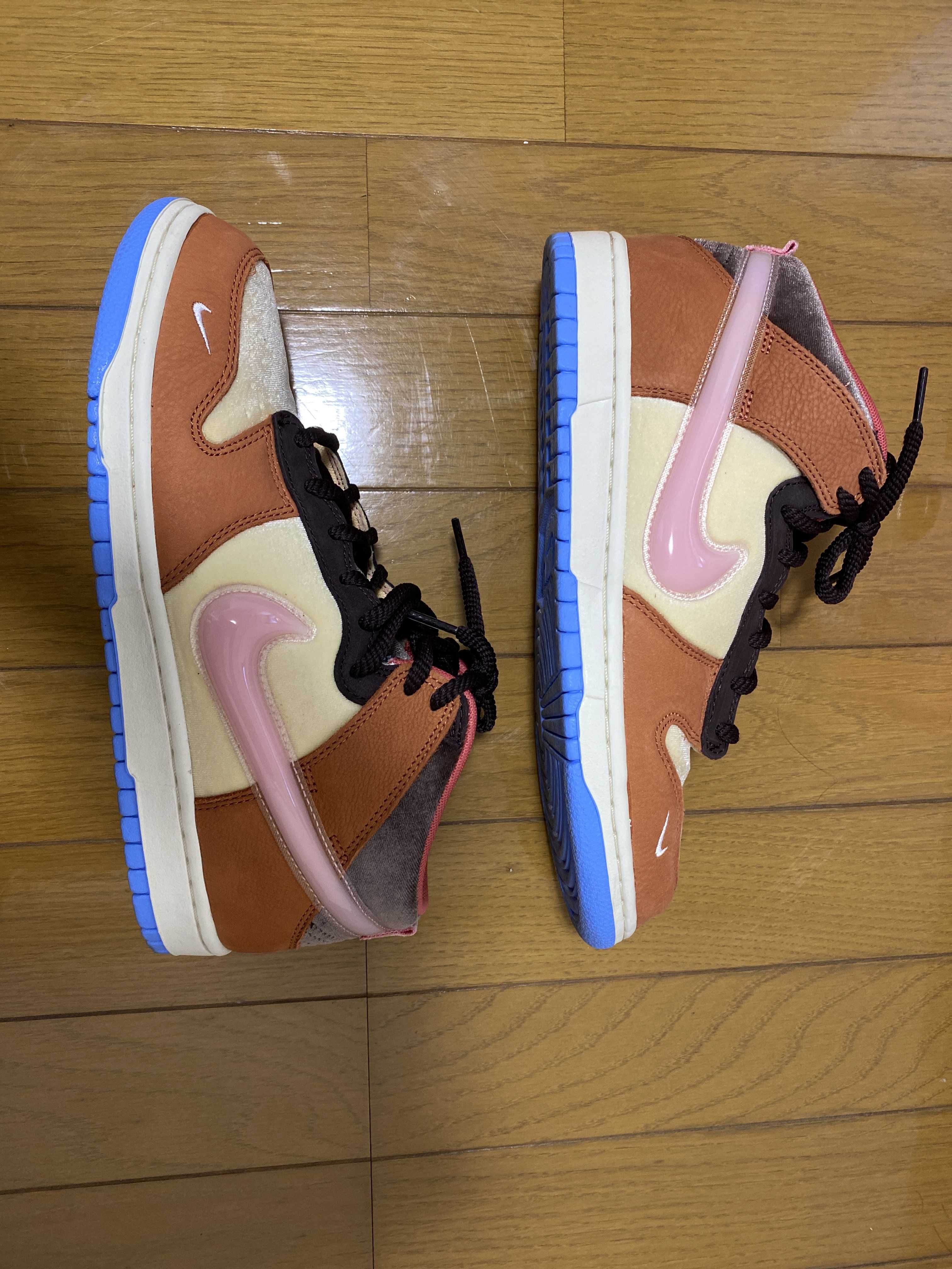 Social Status × Nike Dunk Mid "Chocolate Milk"