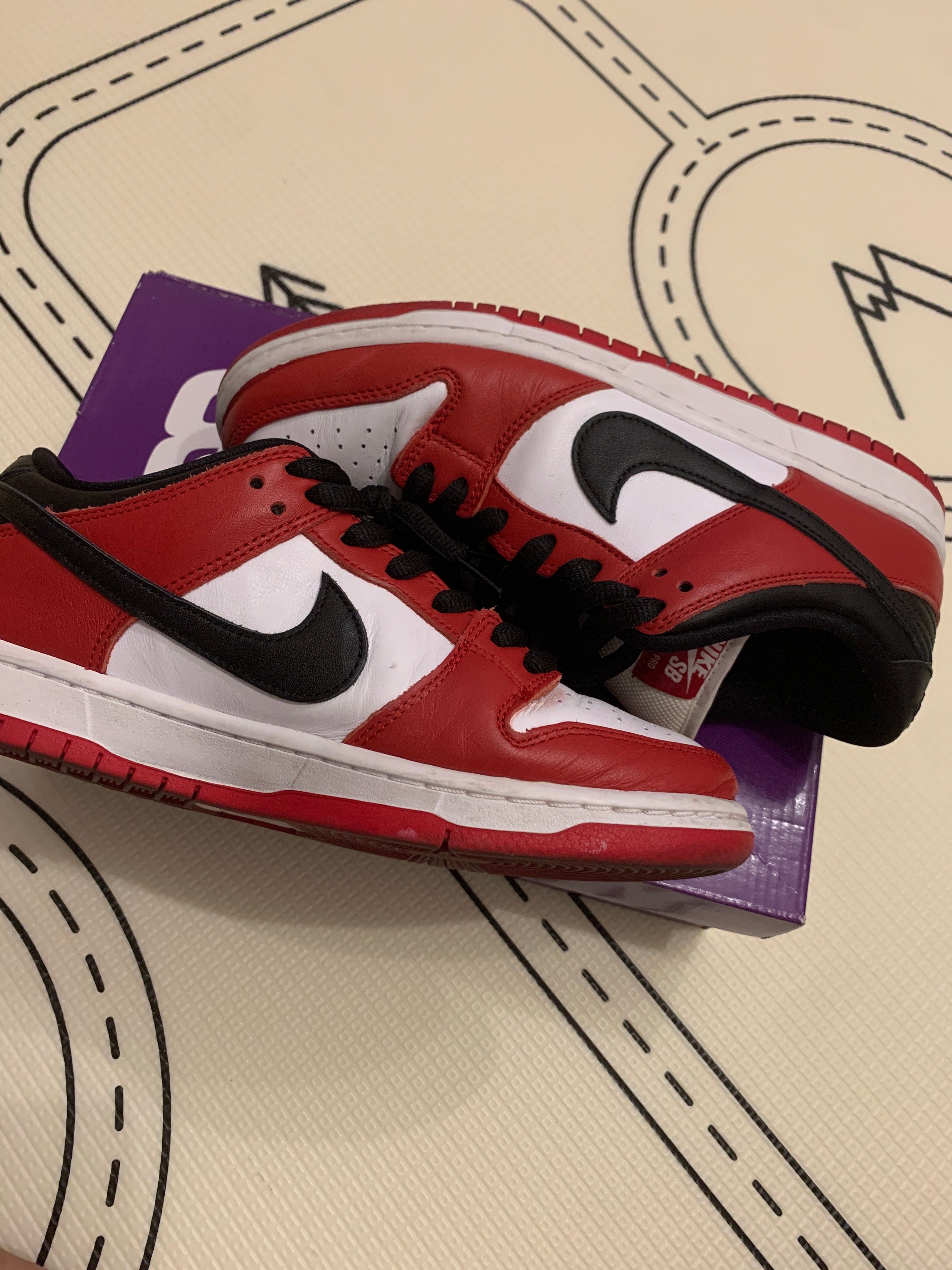 Nike SB Dunk Low Pro "J-Pack Chicago/Varsity Red and White"