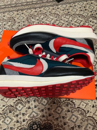 UNDERCOVER × sacai × Nike LD Waffle "Midnight Spruce/Pale Ivory-Dark Grey-University Red"