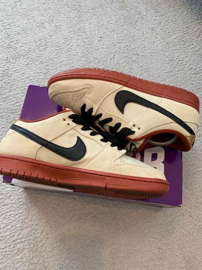 Nike SB Dunk Low Pro "Hennessy"