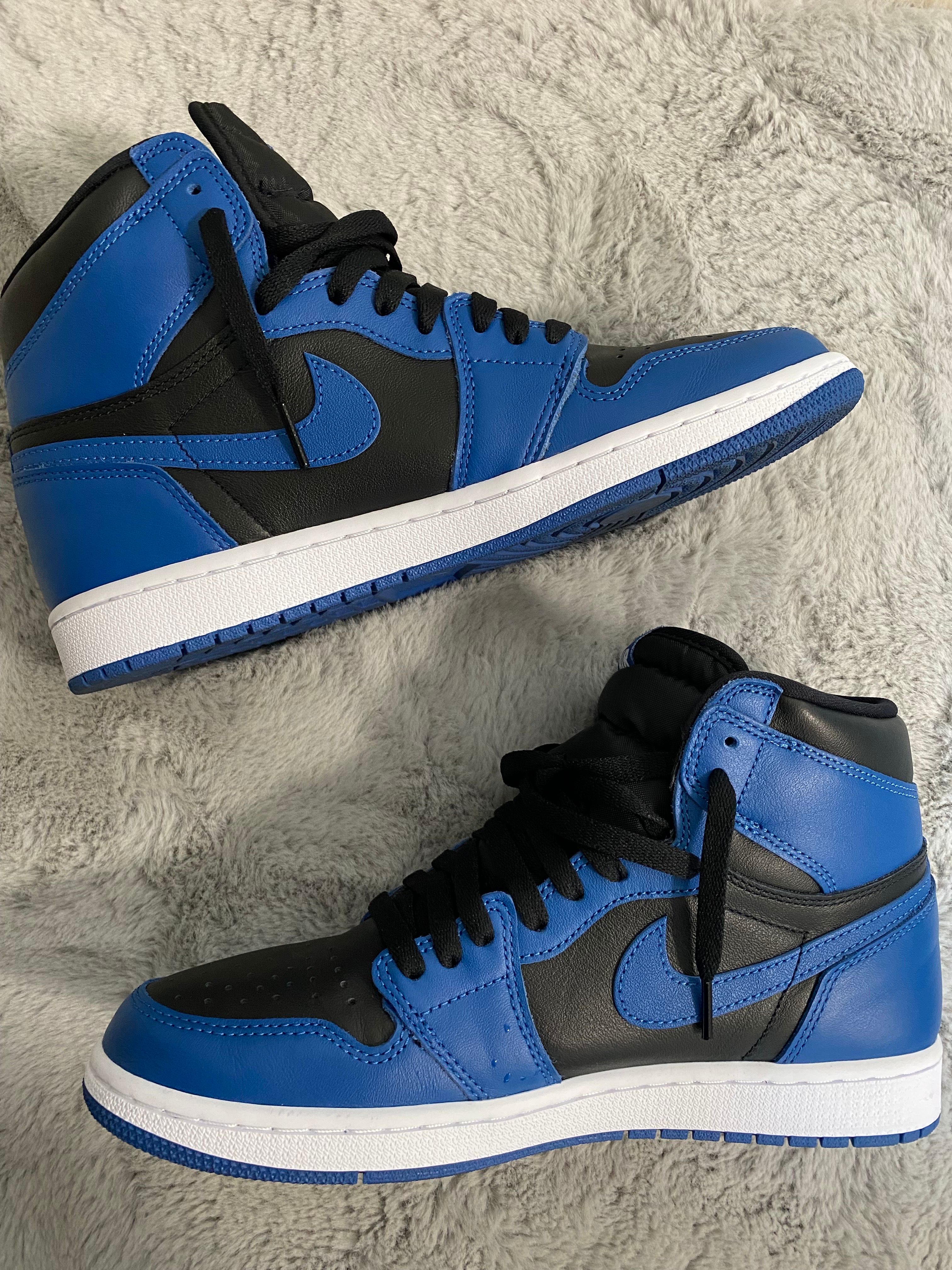 Nike Air Jordan 1 Retro High OG "Dark Marina Blue"