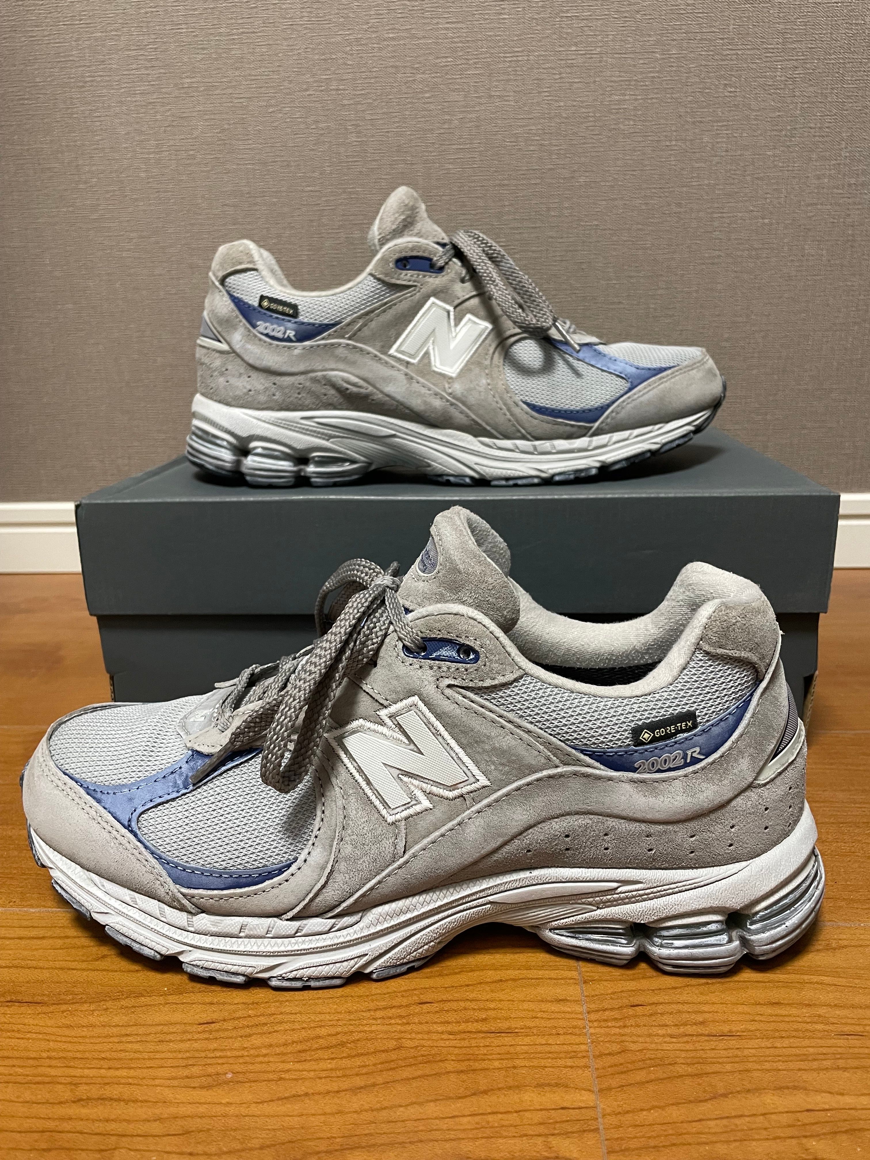 New Balance 2002R "Light Gray"