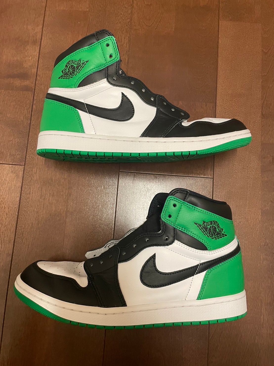 Nike Air Jordan 1 Retro High OG "Celtics/Black and Lucky Green" (2023)
