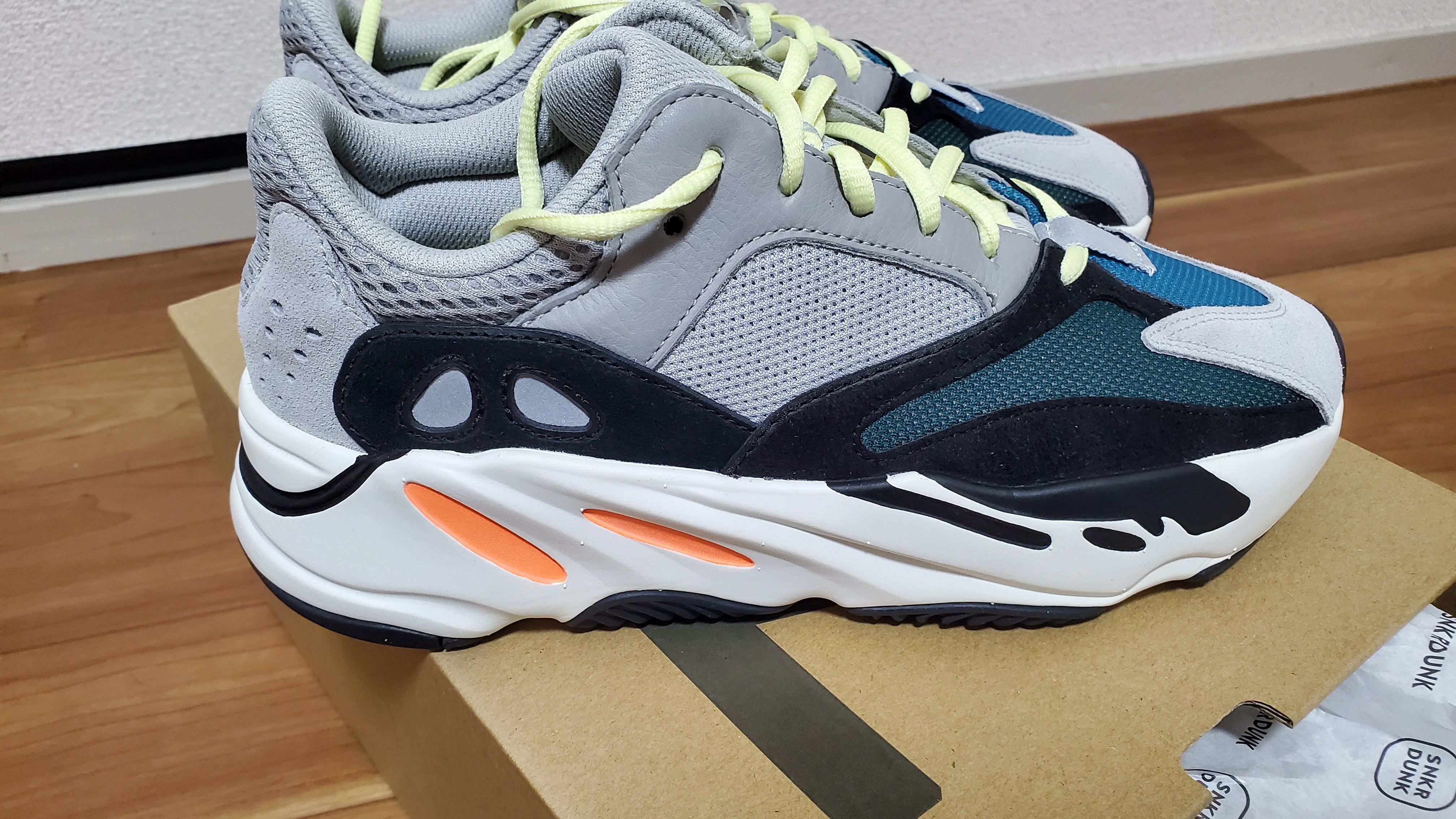 adidas YEEZY Boost 700 "Wave Runner"