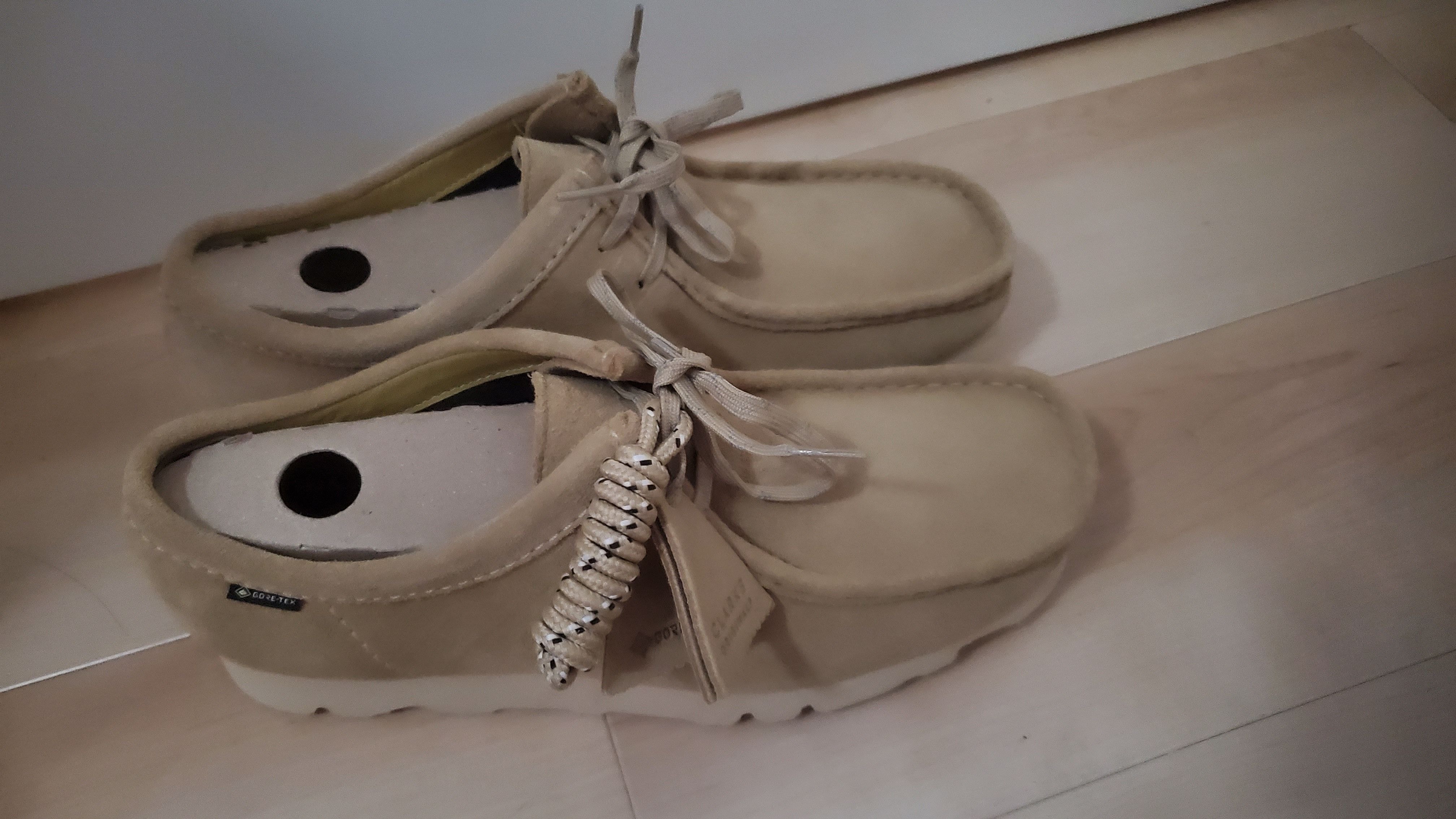 Clarks Wallabee GORE-TEX "Maple Suede"