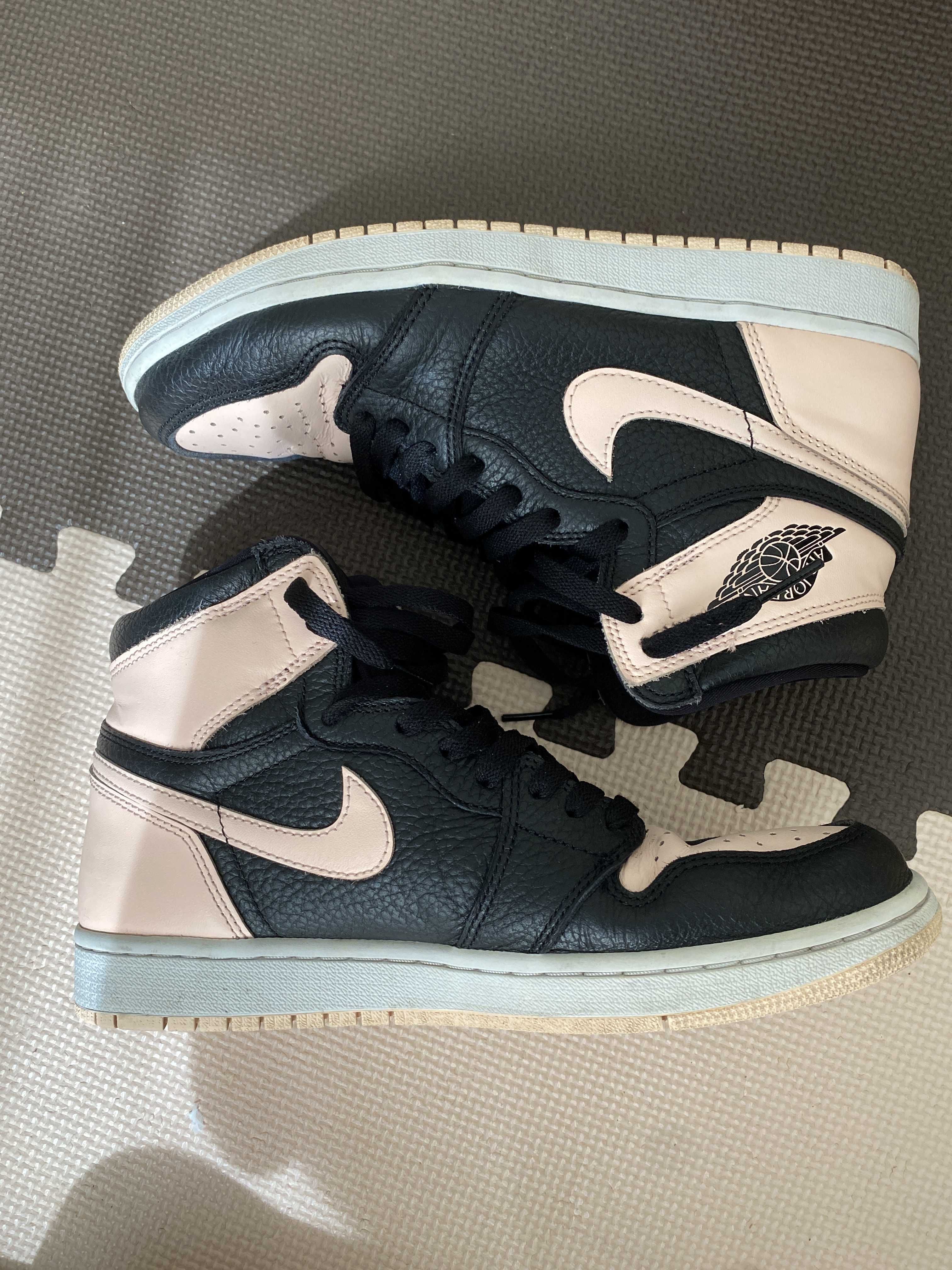 Nike Air Jordan 1 Retro High OG "Crimson Tint"   