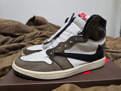 Travis Scott × Nike Air Jordan 1 Retro High OG TS SP "Sail/Dark Mocha"