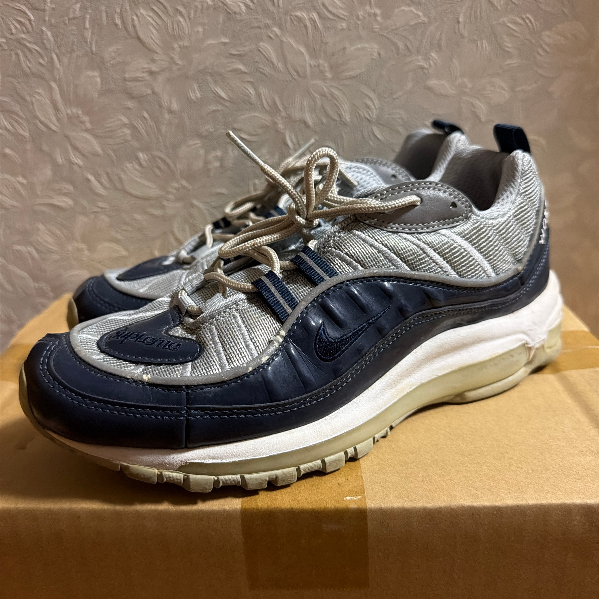Supreme × Nike Air Max 98 "Obsidian"