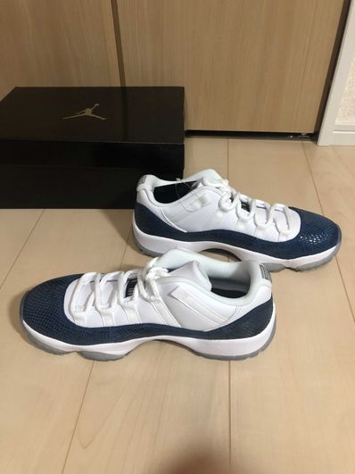 AIR JORDAN 11 LOW "SNAKESKIN"