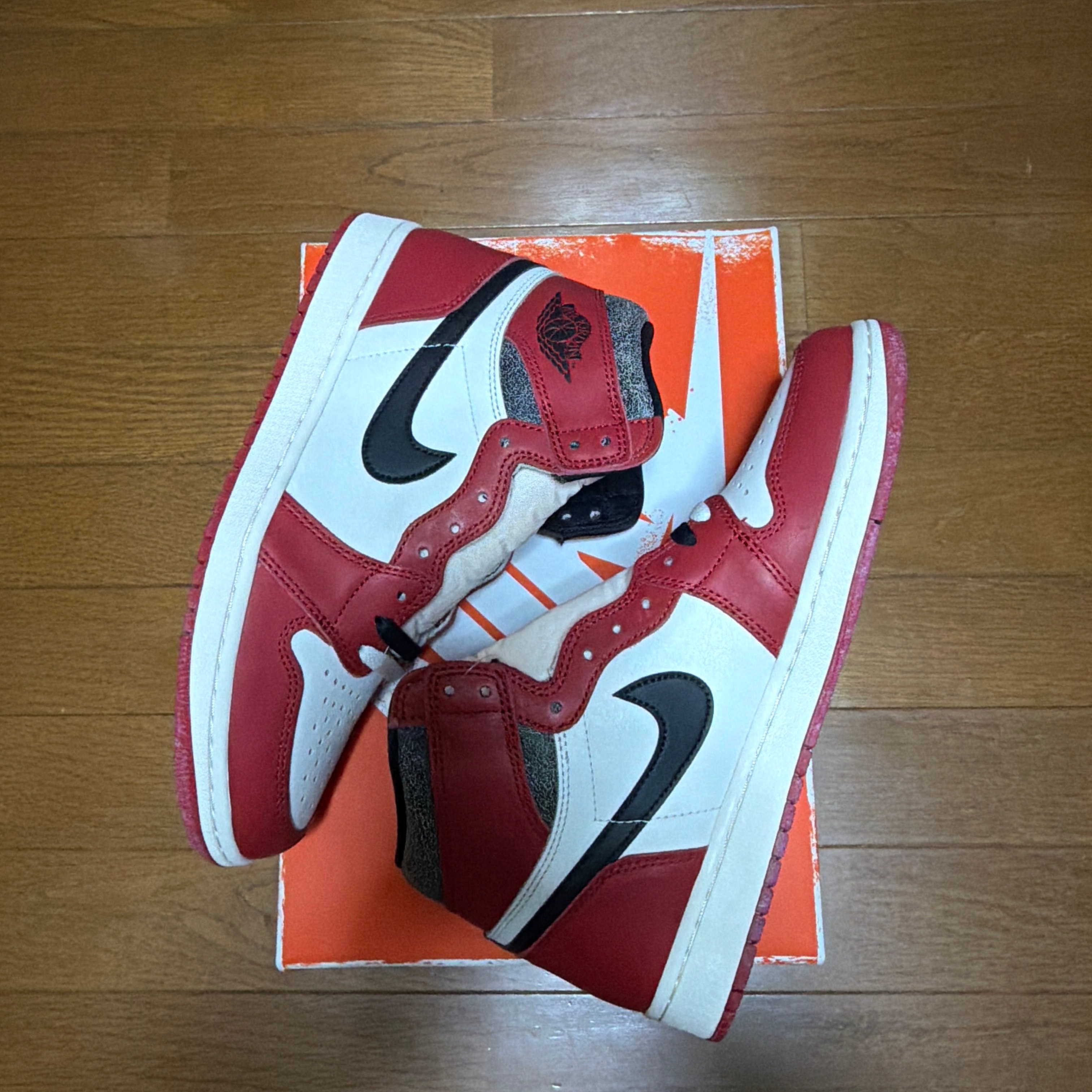 Nike Air Jordan 1 High OG "Lost & Found/Chicago"