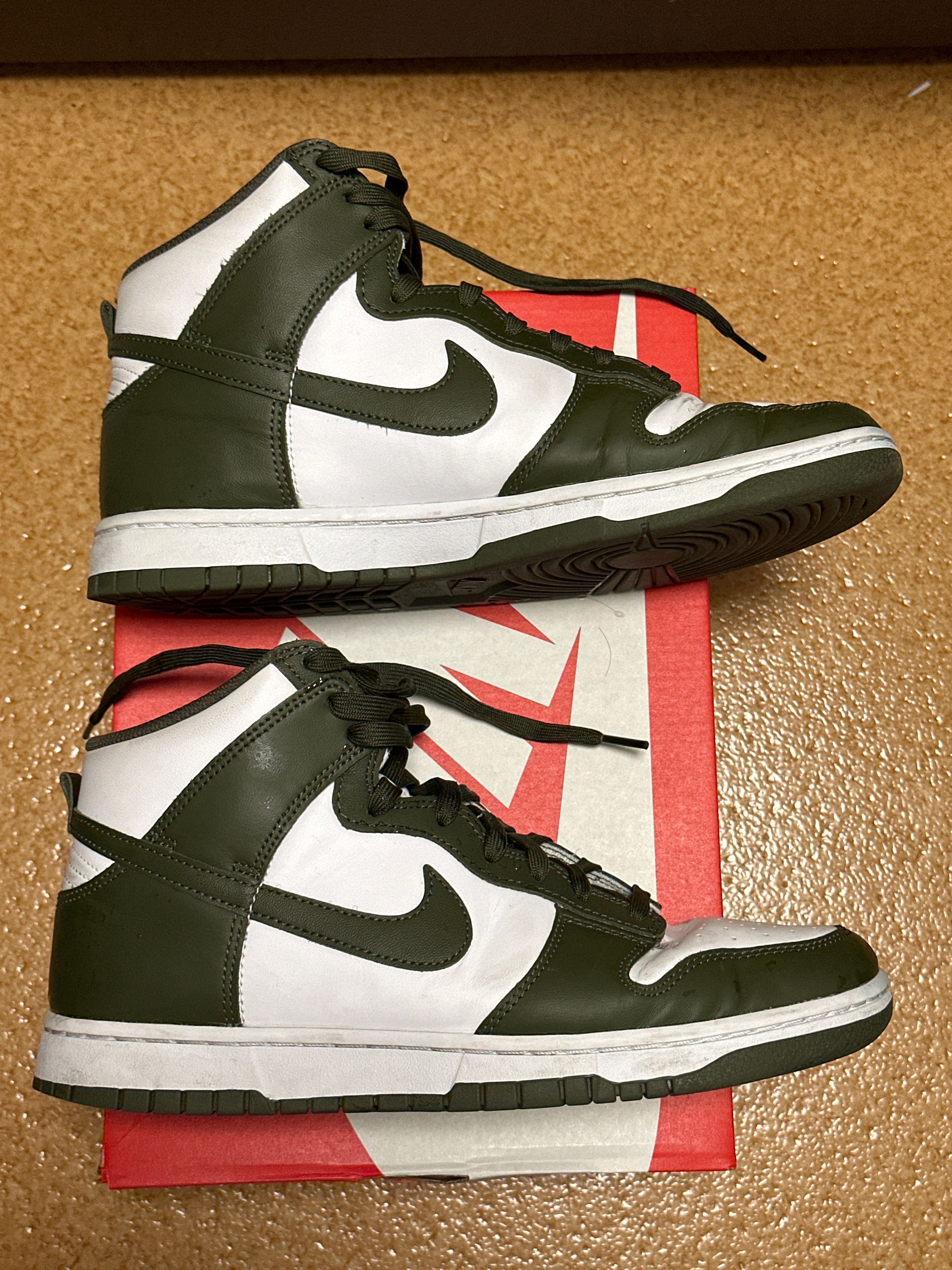 Nike Dunk High "Championship Khaki"