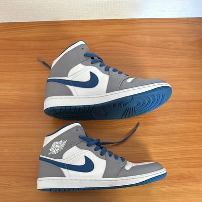 Nike Air Jordan 1 Mid "True Blue"