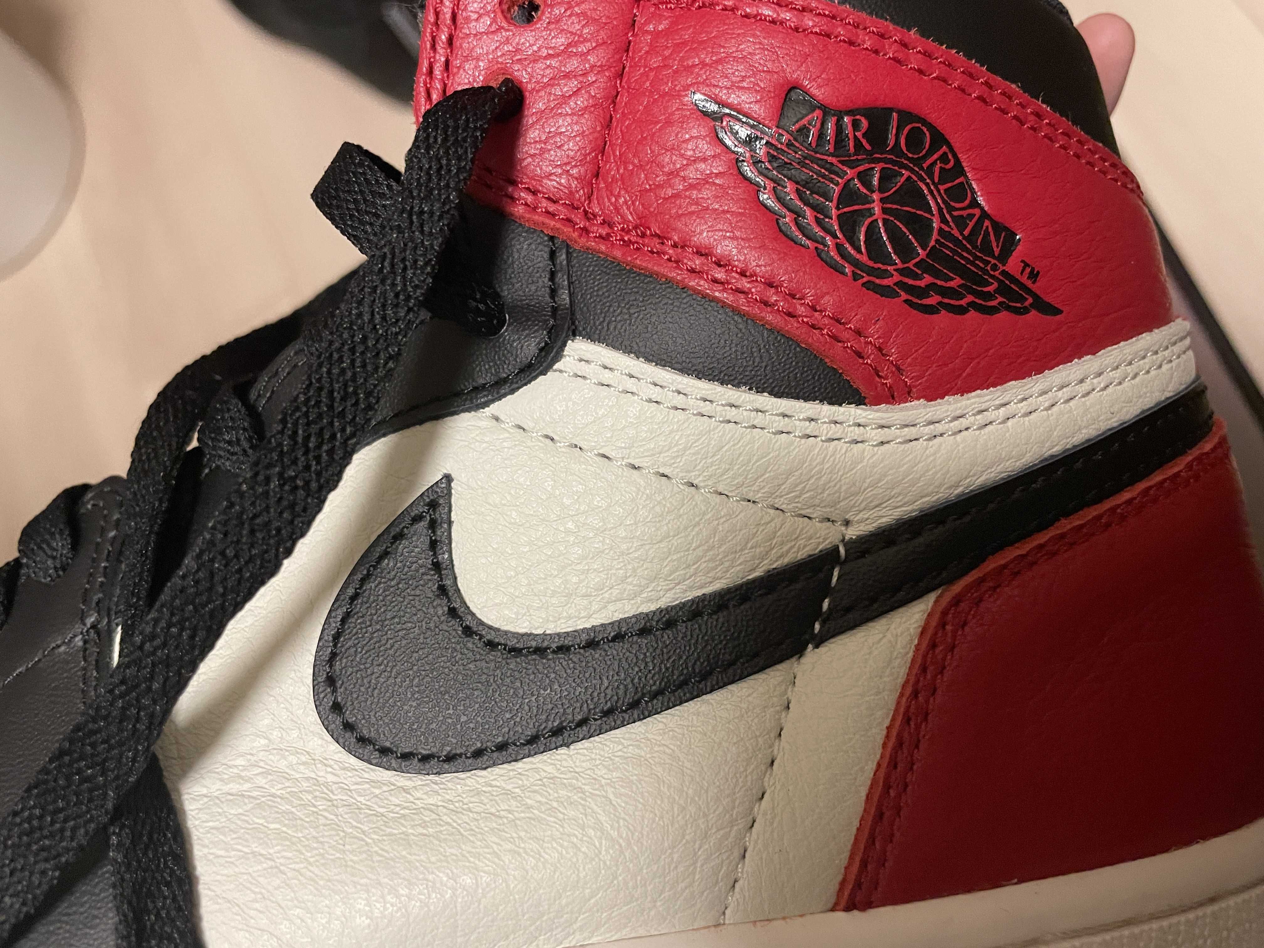Nike Air Jordan 1 Retro High OG "Bred Toe"