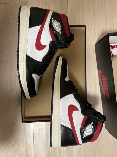 Nike Air Jordan 1 Retro High "Black/White/Sail/Gym Red"