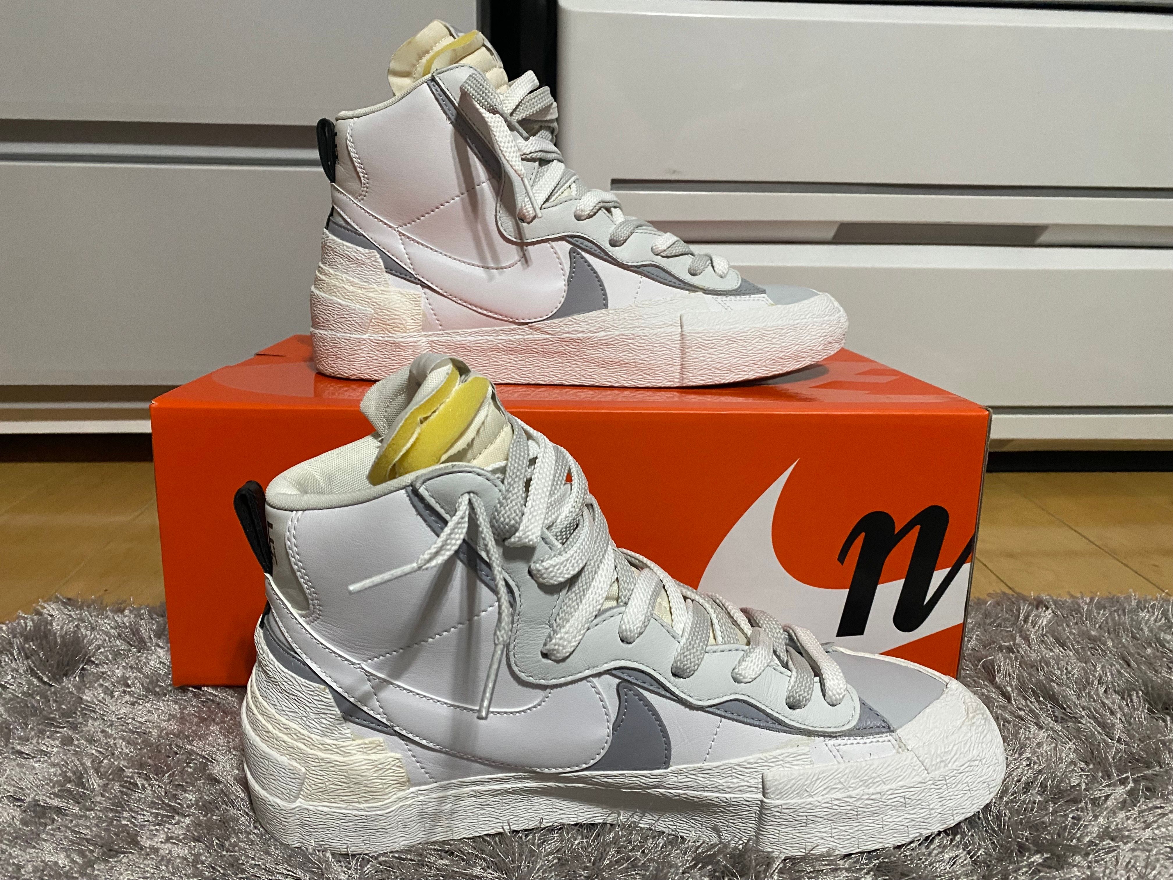 sacai × NIKE BLAZER MID "WHITE/WOLF GREY"