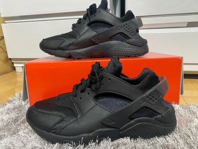 Nike Air Huarache "Triple Black"