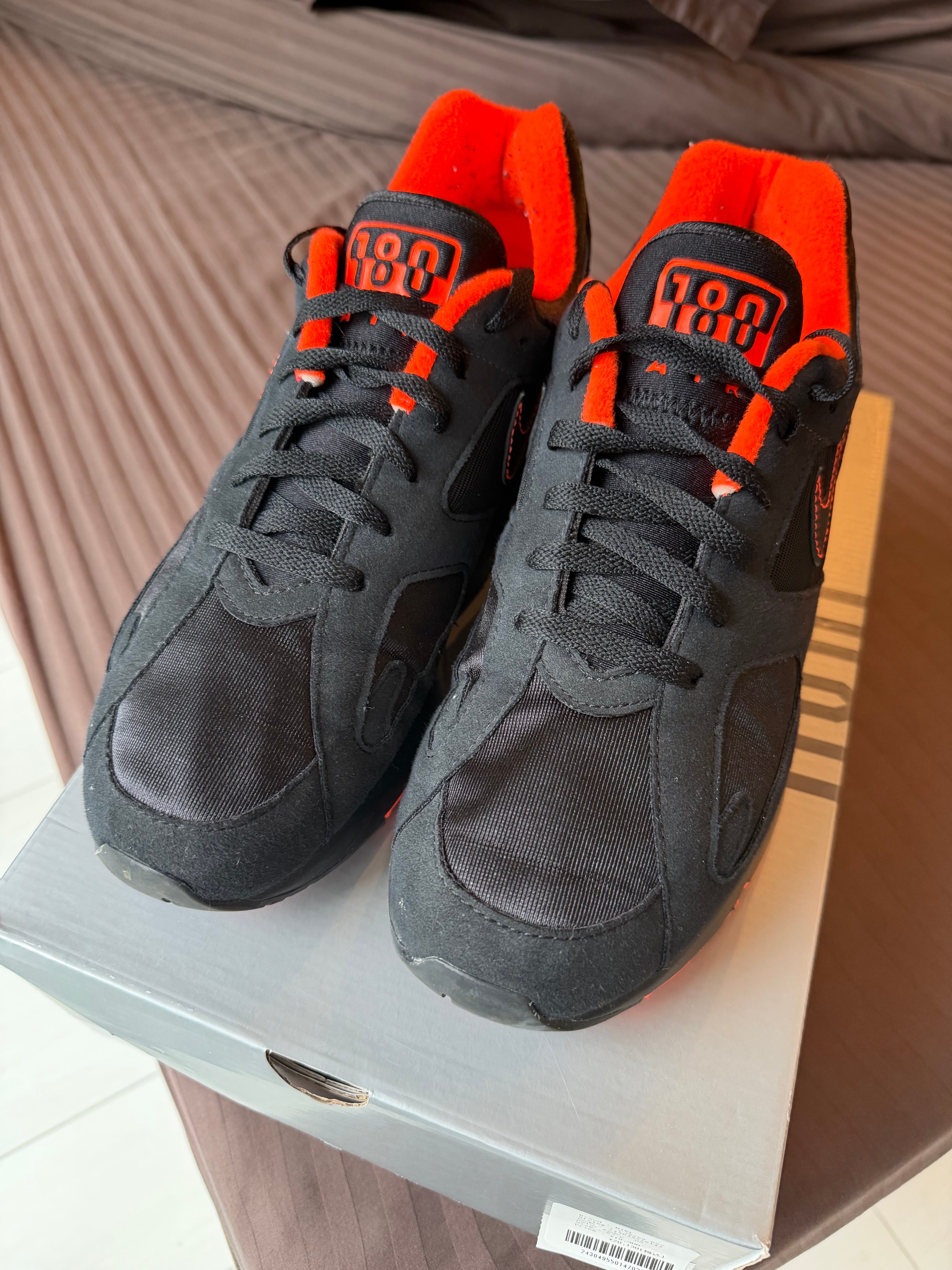 Nike Air 180 "Black and Hyper Crimson"