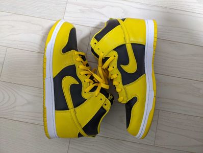 Nike Dunk High "Black/Varsity Maize"
