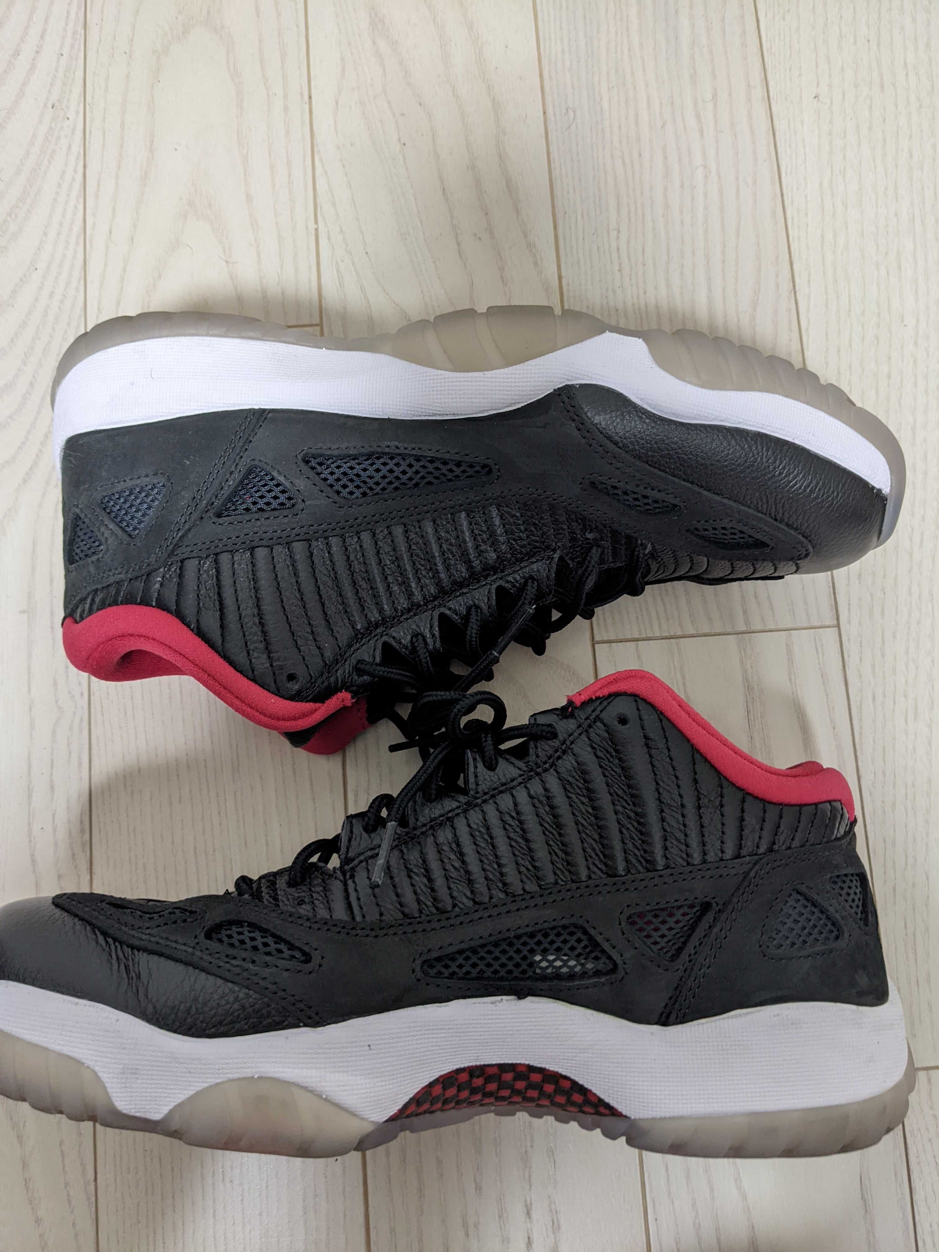 Air Jordan 11 Low IE "Bred"