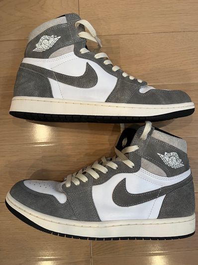 Nike Air Jordan 1 Retro High OG "Black and Smoke Grey"