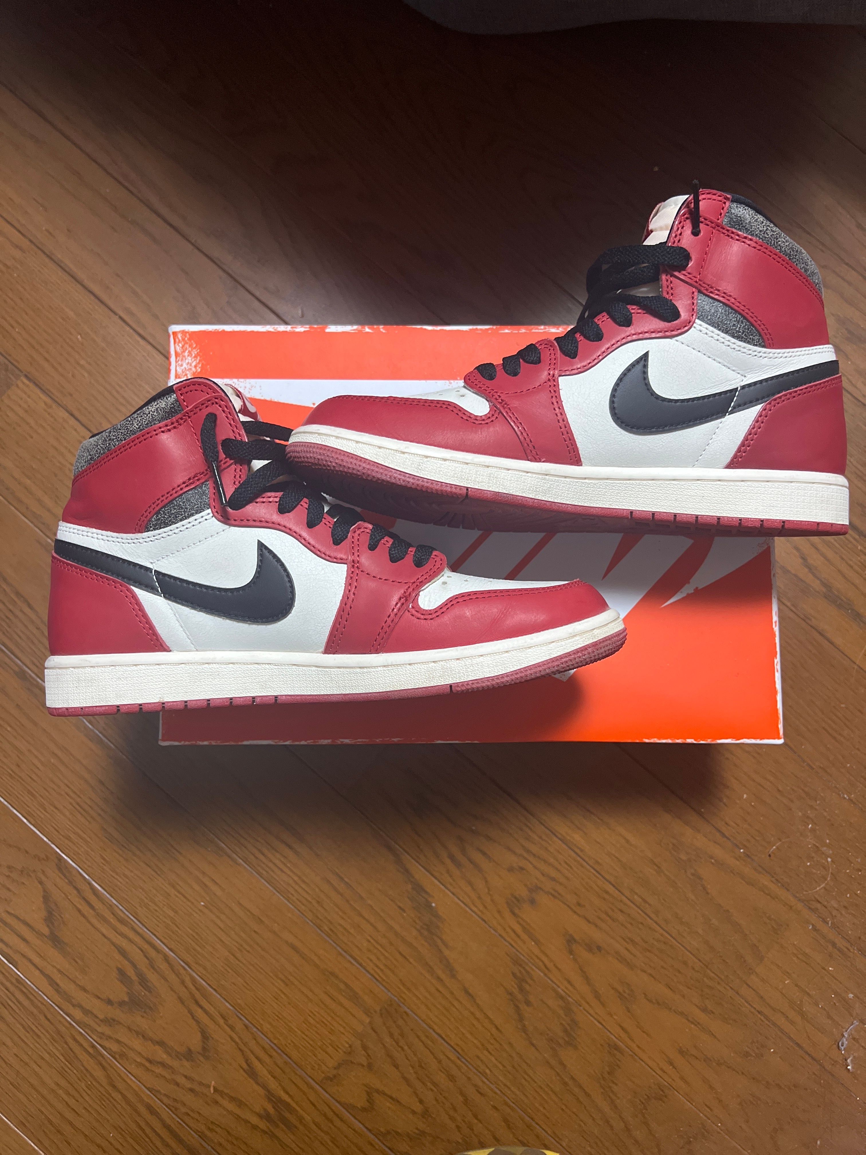 Nike Air Jordan 1 High OG "Lost & Found/Chicago"