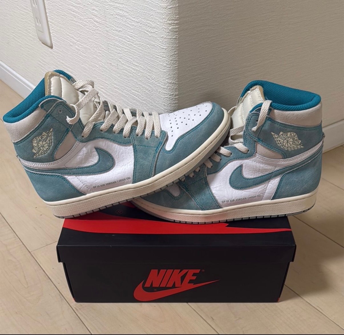 ナイキ エアジョーダン1 レトロ ハイ OG ターボ グリーン