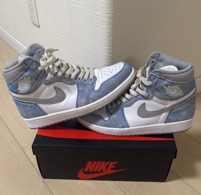 Nike Air Jordan 1 High OG "Hyper Royal"