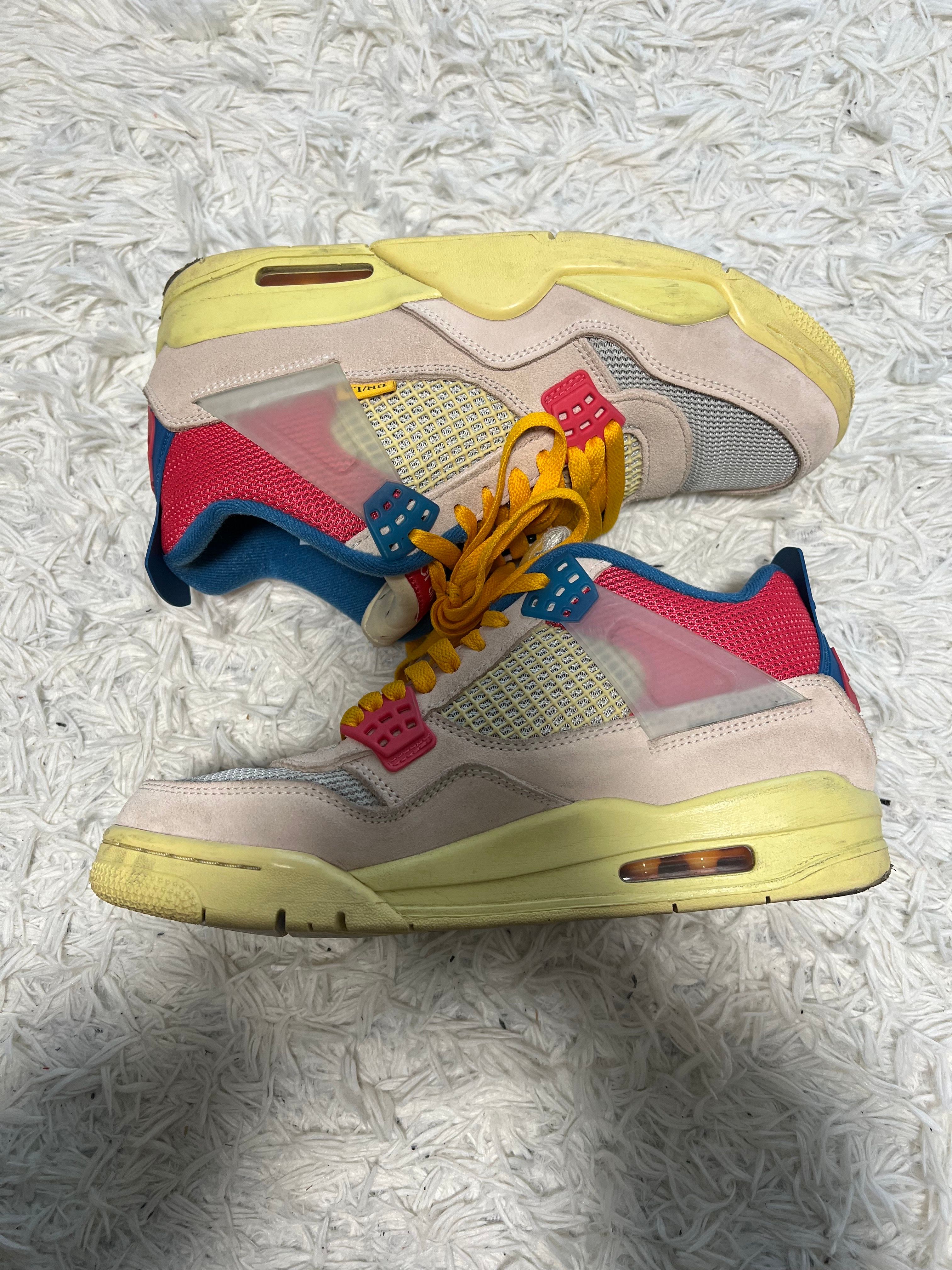 UNION × Nike Air Jordan 4 SP "Guava Ice/Light Fusion Red"